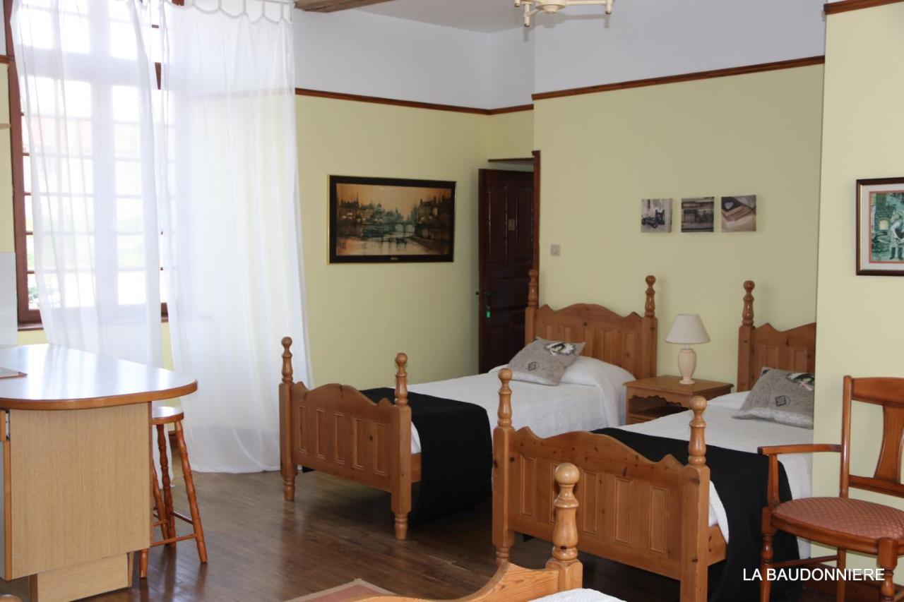 Chambre d'hôte Manoir de La Baudonnière Monsireigne Extérieur photo